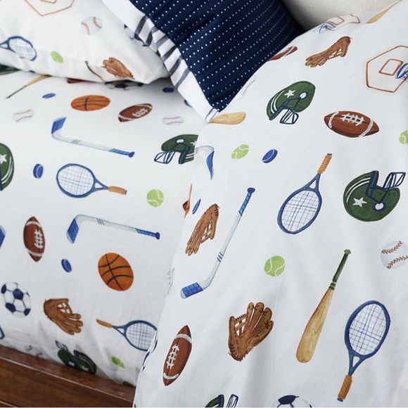 Pottery Barn Kids All-Star Sports Organic Sheet Set & Pillowcases - Picture 3 of 6